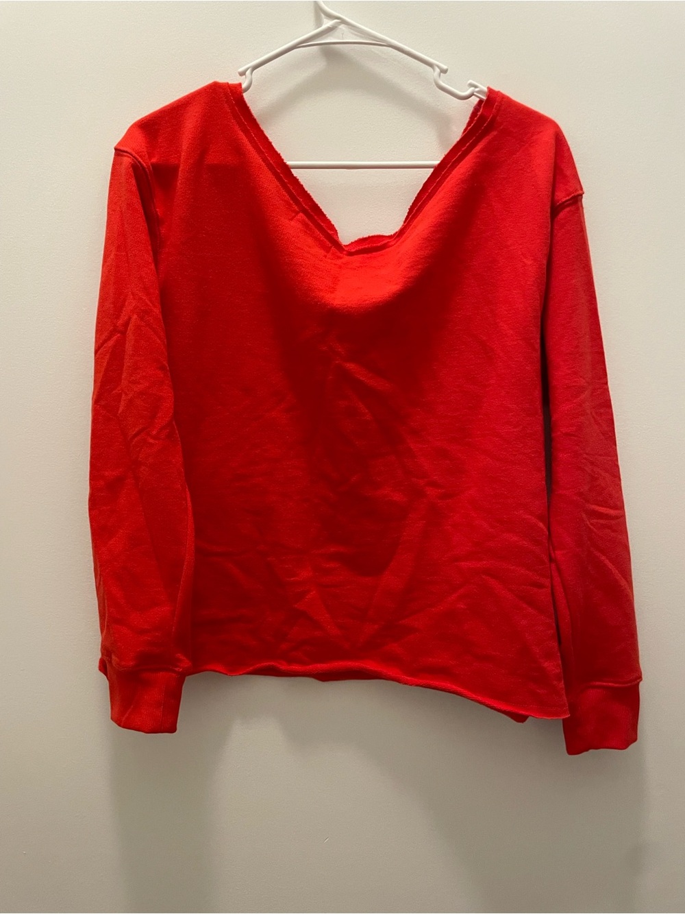 Universal Thread Women's Oversized Sweatshirt Red Small NWT - Picture 4 of 5